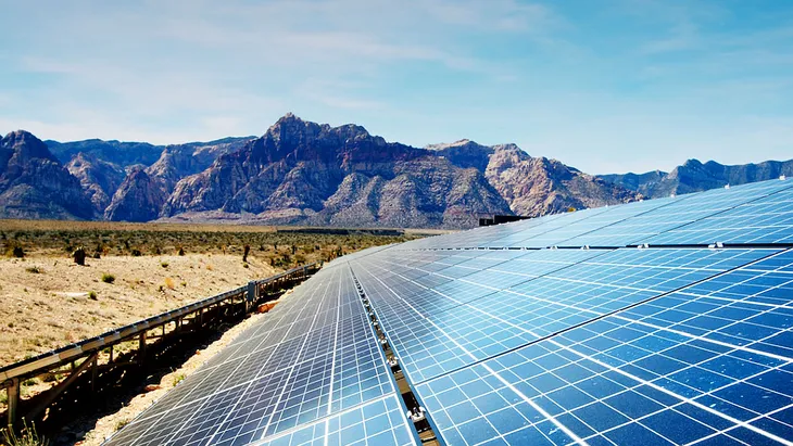 En este momento estás viendo Argentina alcanzó un récord del 44% de generación renovable: un hito esperanzador y un llamado a la acción para el sector energético